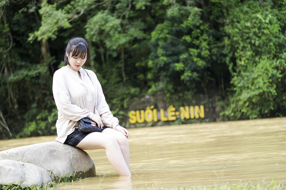 8 secrete din natură pentru o piele tânără