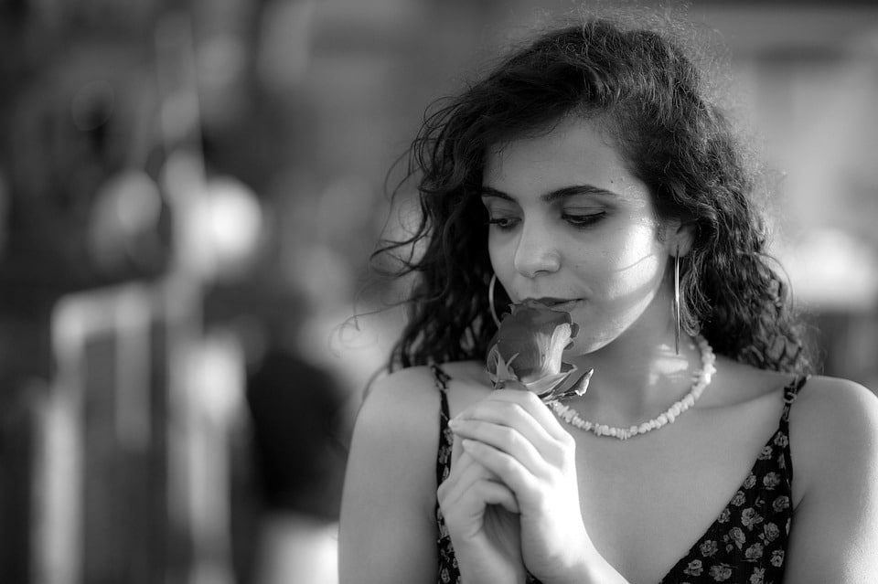 Minimalismul în frumusețe ca formă de respect față de natură